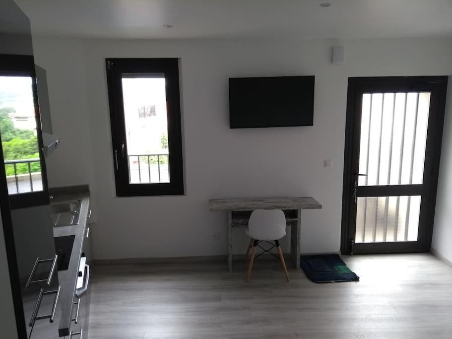 Charmant Appartement T2 Neuf ,Calme Tout Confort. Cases-de-Pene Esterno foto